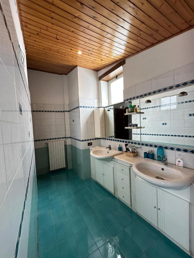 Terrazze Toledo Apartment Наполи Екстериор снимка